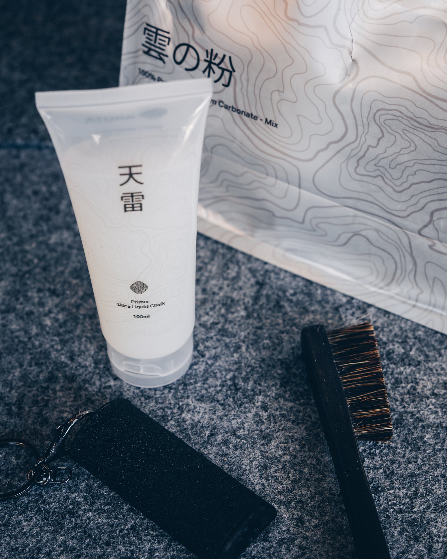 Liquid Chalk Primer | Enhanced Grip for Volumes, Fiberglass & Outdoor Climbing