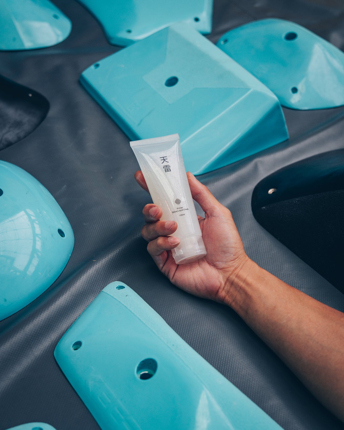 Liquid Chalk Primer | Enhanced Grip for Volumes, Fiberglass & Outdoor Climbing